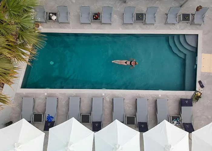 Szálloda Angels Pillow Luxury Boutique - Adults Only Náusza